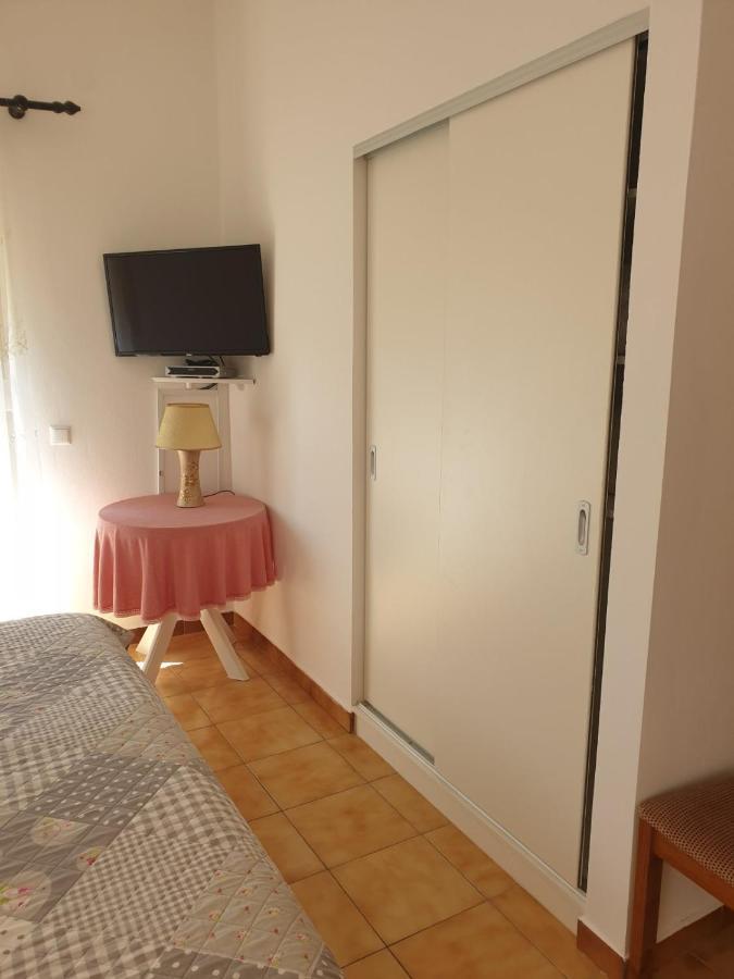 Villa Kadinela, 200M From Kamenjak, Huge Quiet Garden With Barbecue, 2 New Kitchens بريمونتيرا المظهر الخارجي الصورة