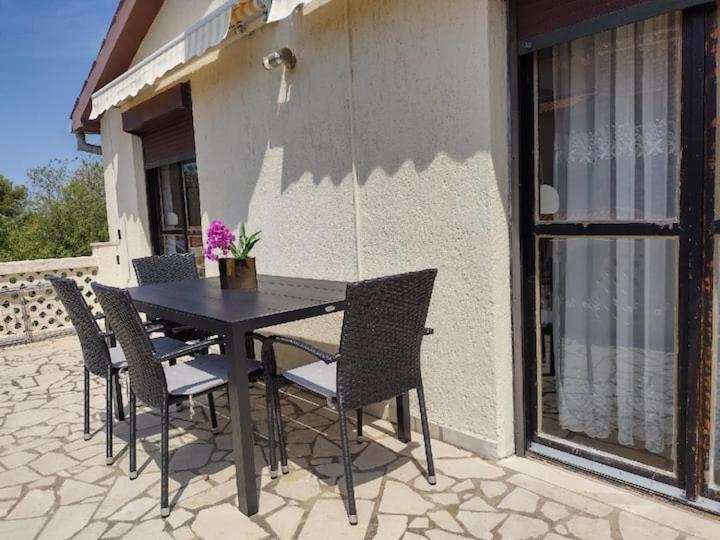 Villa Kadinela, 200M From Kamenjak, Huge Quiet Garden With Barbecue, 2 New Kitchens بريمونتيرا المظهر الخارجي الصورة