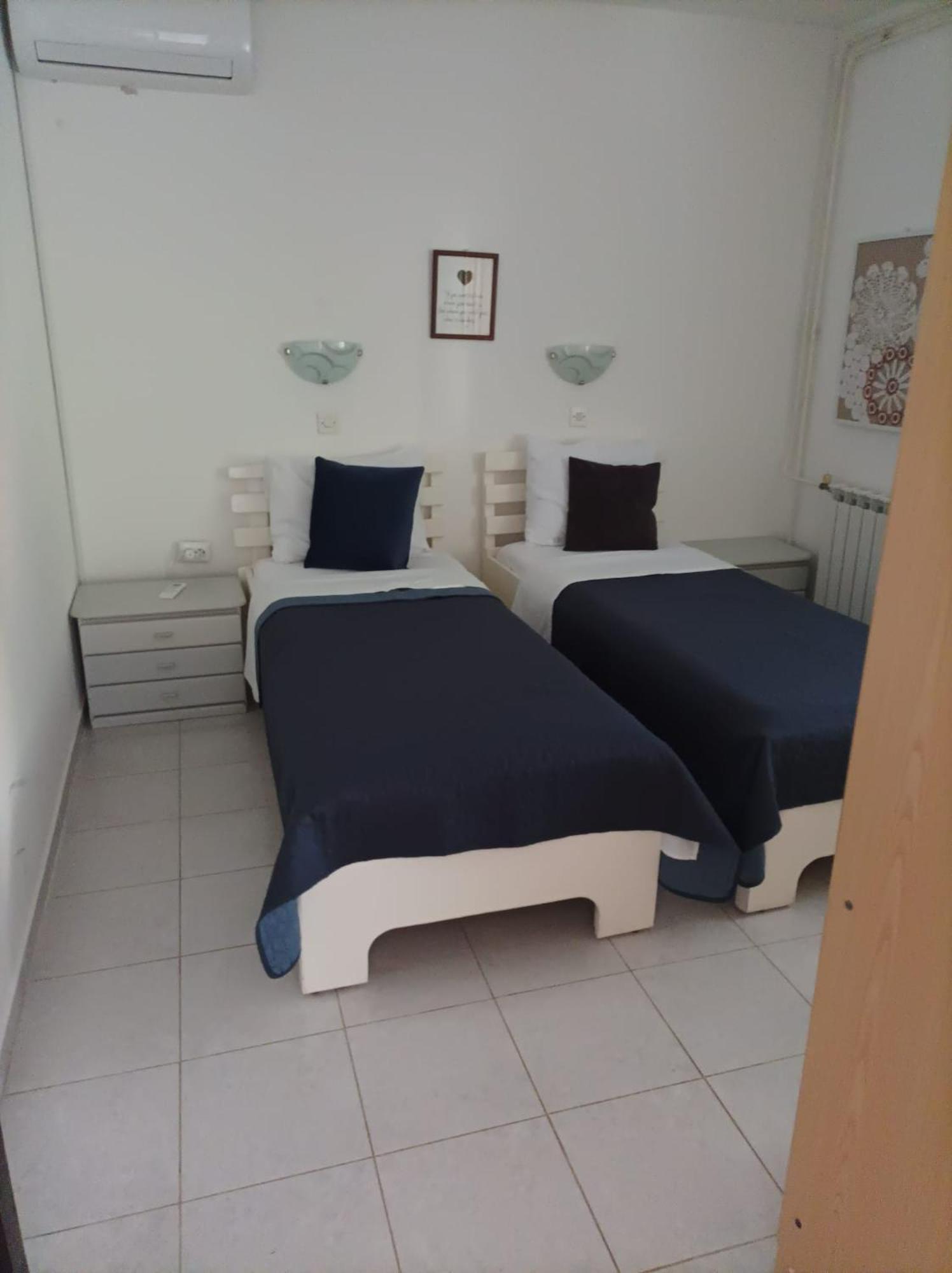 Villa Kadinela, 200M From Kamenjak, Huge Quiet Garden With Barbecue, 2 New Kitchens بريمونتيرا المظهر الخارجي الصورة